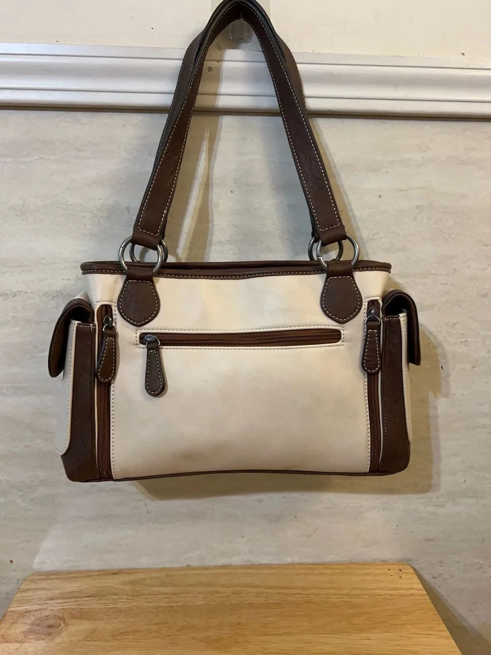 Nocona Women's Nicole Satchel, Western-Style Concealed Carry - Picture 3 of 15